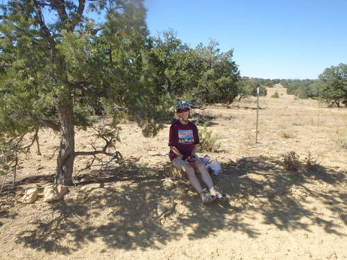 GDMBR: We decided to have lunch on the roadside.